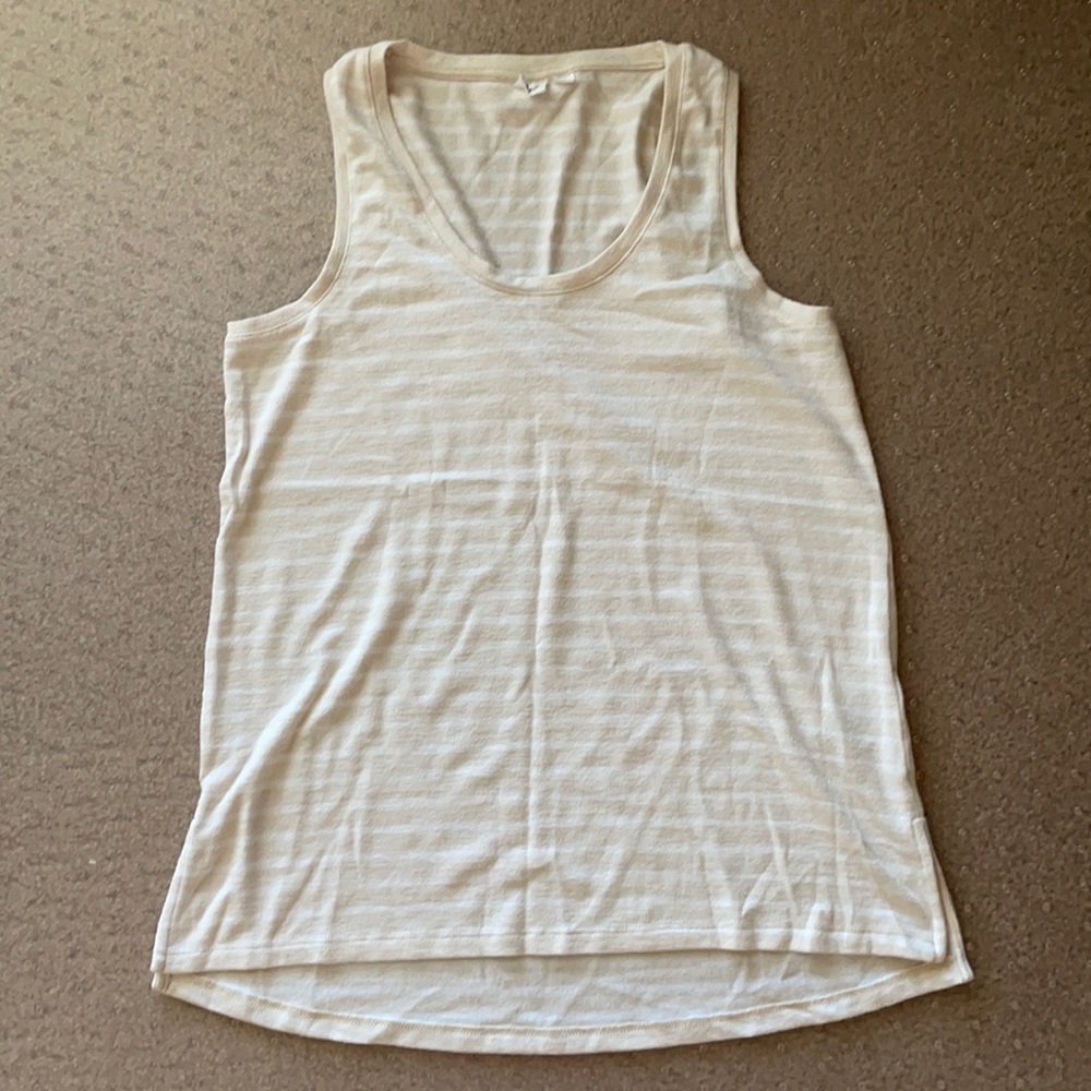 🌸GAP Softspun Tank Top - Size Small Tall